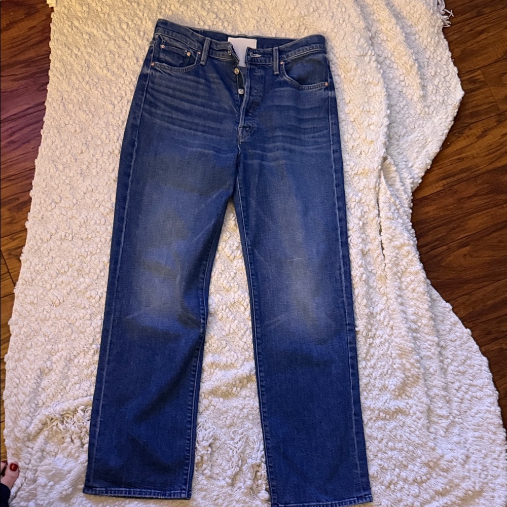 MOTHER The Rambler Sneak
Never worn
Button fly
